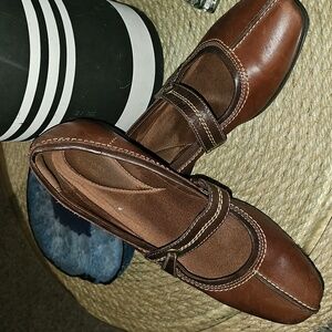 Clarks haydn maize mary jane loafers 10 brown